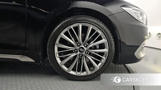 Hyundai Grandeur IG id 3319659 из Кореи 15