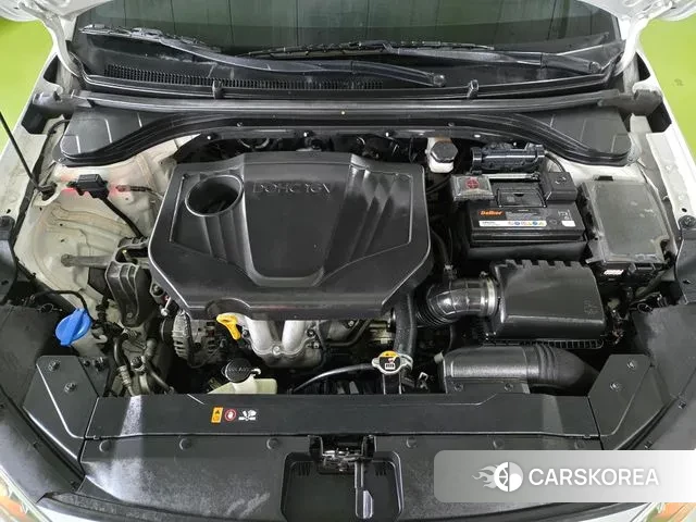 Hyundai The New Avante AD id 3374772 из Кореи 12