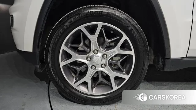 Jeep Grand Cherokee id 3344772 из Кореи 15