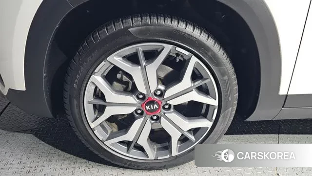 Kia Seltos id 3677008 из Кореи 15