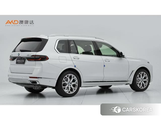 BMW X7 2024 Белый из Китая, фото 6