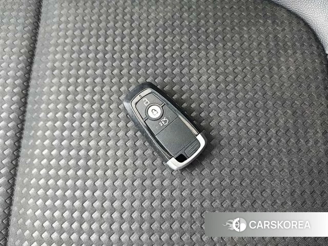 Ford Fox id 4394008 из Китая 21