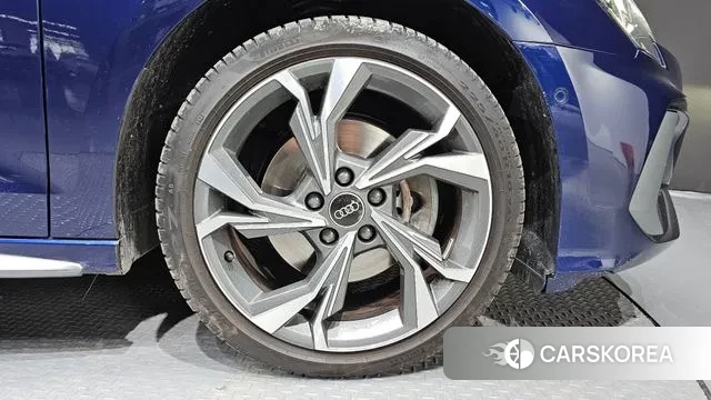 Audi A3 (8Y) id 3758279 из Кореи 15