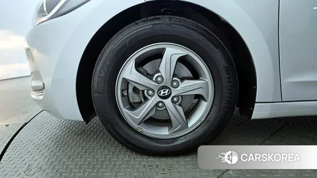 Hyundai Avante AD id 3380809 из Кореи 15