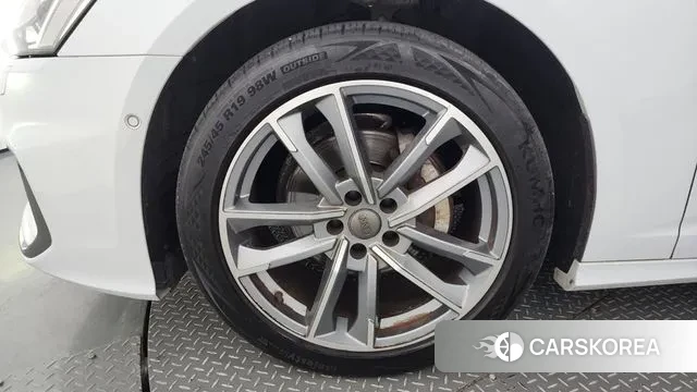 Audi A6 (C8) id 3059773 из Кореи 15