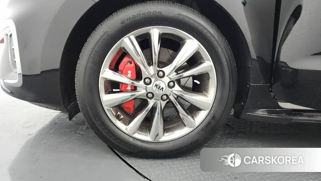 Kia The New Carnival id 4605356 из Кореи 25