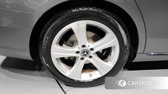 Mercedes-Benz E-Class W213 id 4351333 из Кореи 25