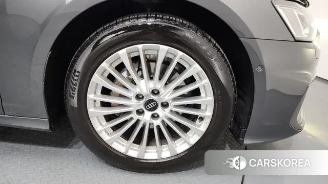 Audi A6 (C8) id 3635131 из Кореи 15