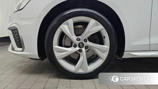 Audi A4 (B9) id 4524622 из Кореи 27