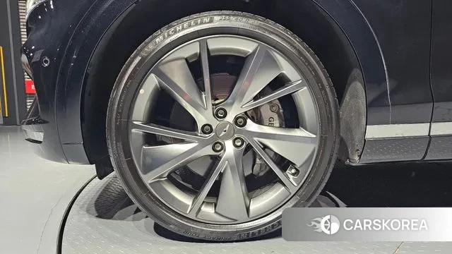 Genesis GV70 id 3776904 из Кореи 15