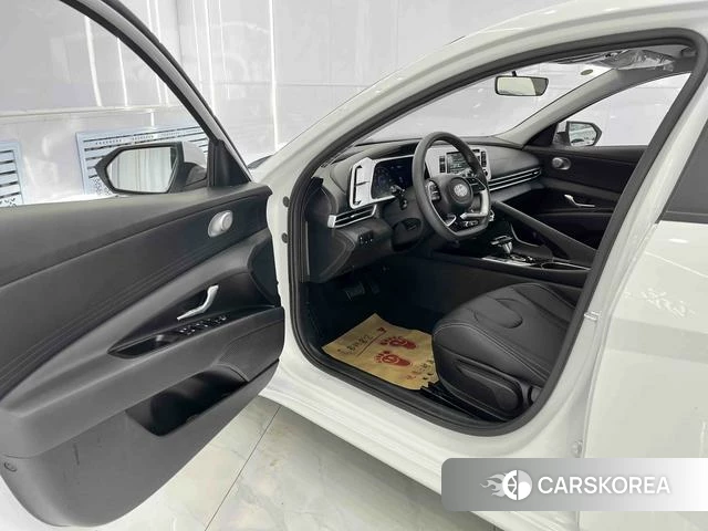 Hyundai Elantra id 4257948 из Китая 15