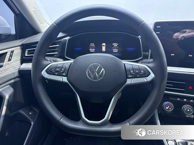 Volkswagen Sagitar id 4313849 из Китая 15