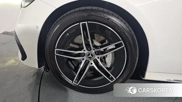 Mercedes-Benz E-Class W214 id 3711177 из Кореи 15