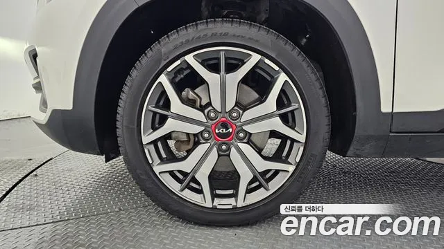 Kia Seltos id 2588392 из Кореи 15