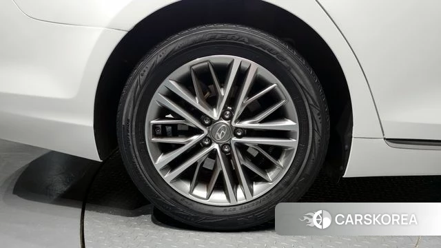 Hyundai Grandeur IG id 4430266 из Кореи 25
