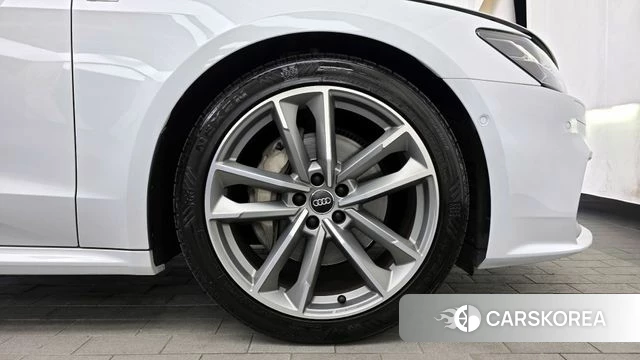 Audi A7 (4K) id 3852327 из Кореи 15