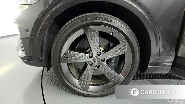 Genesis GV70 id 3388812 из Кореи 15