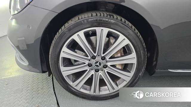 Mercedes-Benz E-Class W213 id 3923799 из Кореи 15