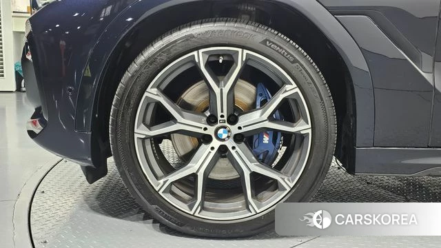 BMW X6 (G06) id 3812441 из Кореи 15