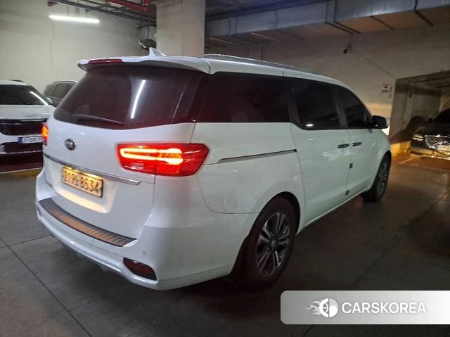 Kia The New Carnival id 4188228 из Кореи 15