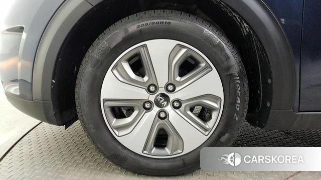 Kia Niro id 4371910 из Кореи 15