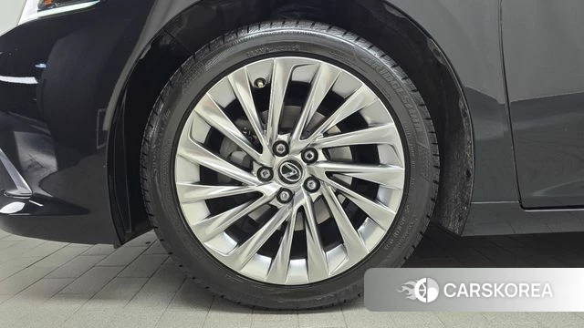 Lexus ES300h 7th generation id 4507640 из Кореи 29