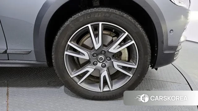 Volvo V90 Cross-Country id 3469969 из Кореи 15