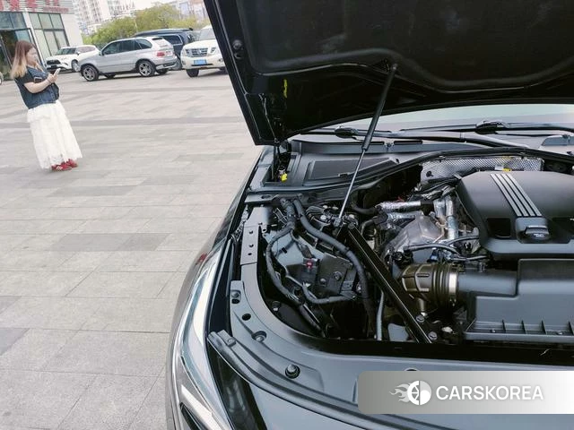 Cadillac CT6 id 3857931 из Китая 39