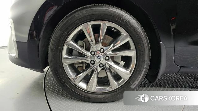 Kia The New Carnival id 4345472 из Кореи 25