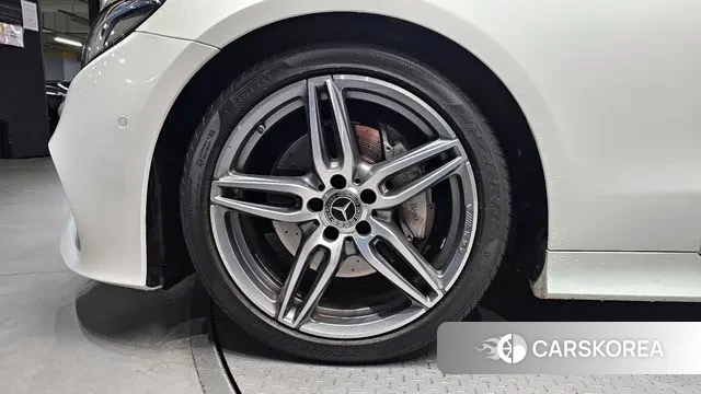 Mercedes-Benz E-Class W213 id 3515188 из Кореи 15