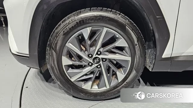 Hyundai Tucson (NX4) id 3555828 из Кореи 15