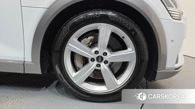 Audi e-Tron id 4740808 из Кореи 31