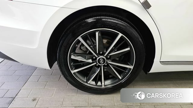 Hyundai The New Grandeur IG id 4310366 из Кореи 27