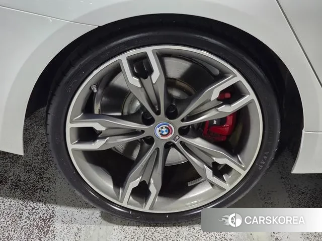 BMW 5 Series (G30) id 2900067 из Кореи 15