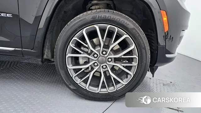 Jeep Grand Cherokee (WL) id 3457690 из Кореи 15