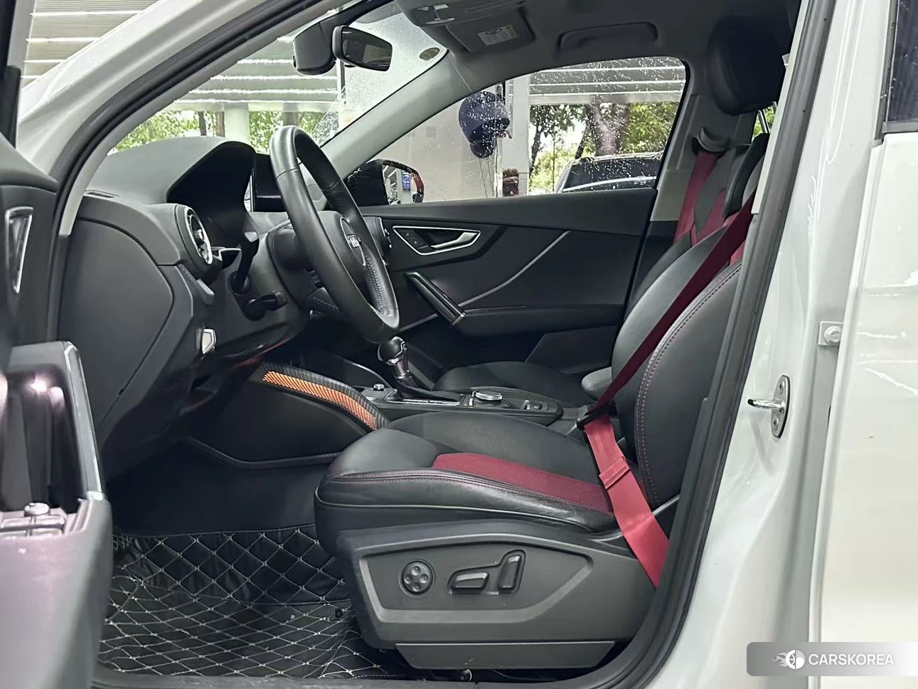 Audi Q2L id 4479757 из Китая 10