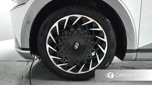 Hyundai Ionic 5 id 3027153 из Кореи 15