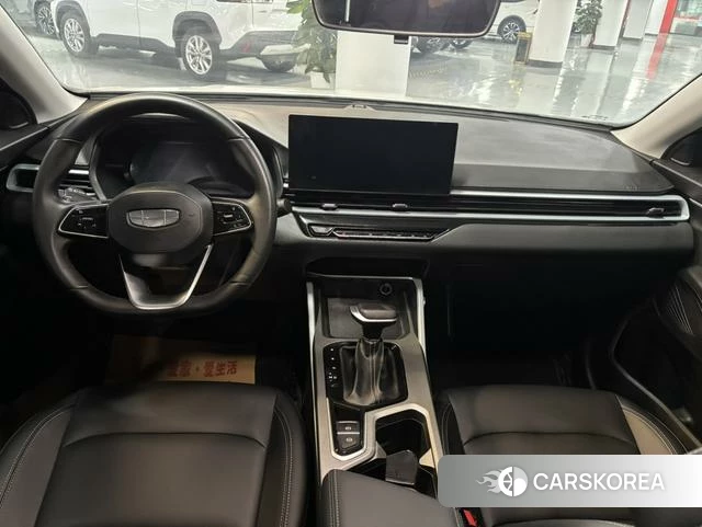 Geely Automobile Emgrand 2025 Белый из Китая, фото 6
