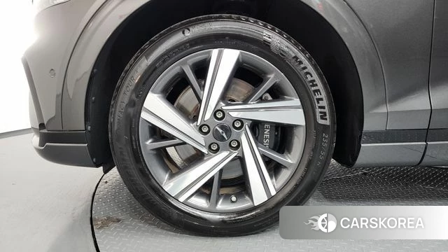 Genesis GV70 id 4870768 из Кореи 29