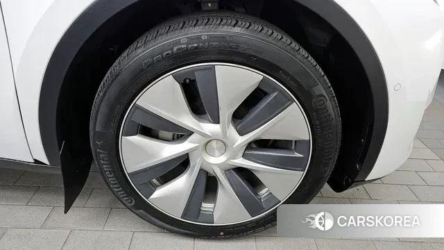 Tesla Model Y id 3384594 из Кореи 15