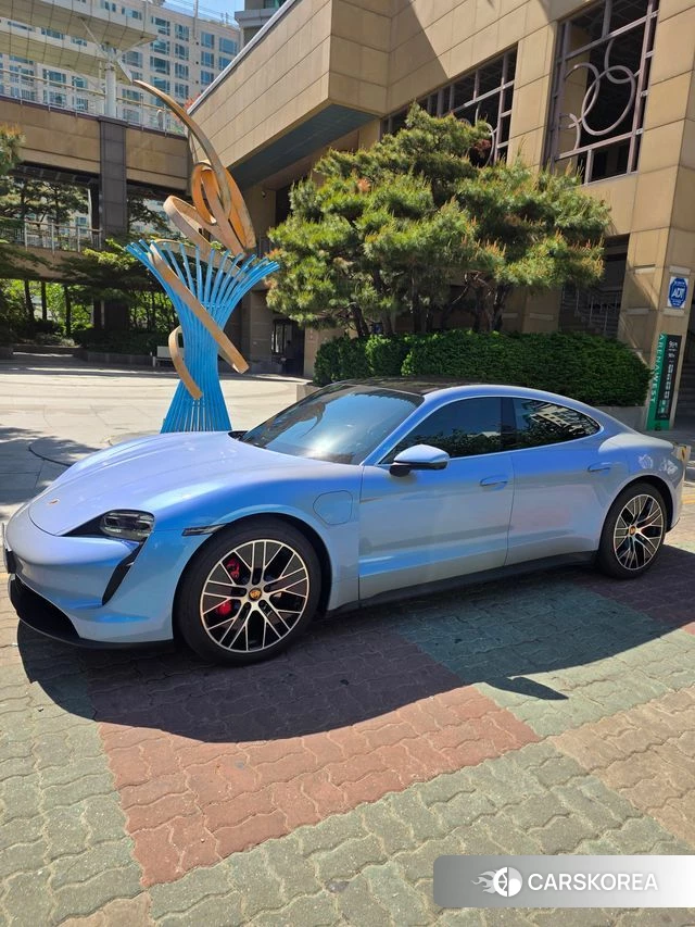 Porsche Taycan 2021 Белый из Кореи, фото 5