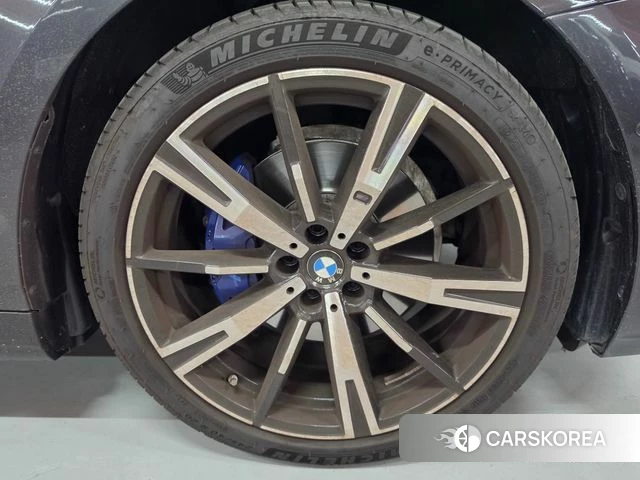 BMW 5 Series (G60) id 4387775 из Кореи 15