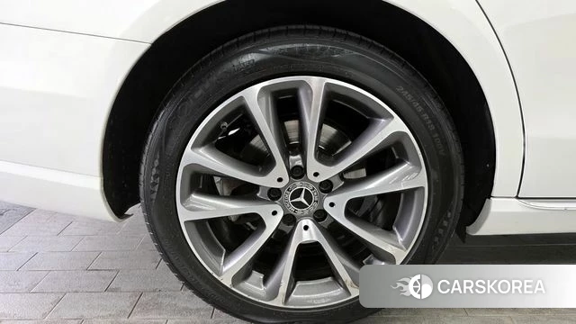 Mercedes-Benz E-Class W213 id 4304652 из Кореи 29