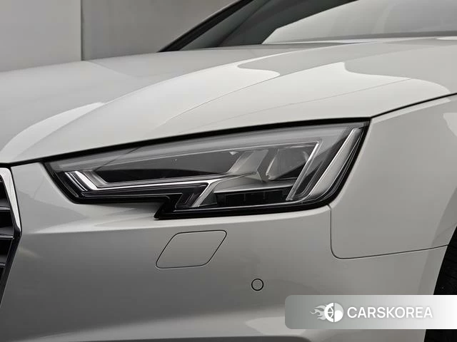 Audi A4L id 4254547 из Китая 15