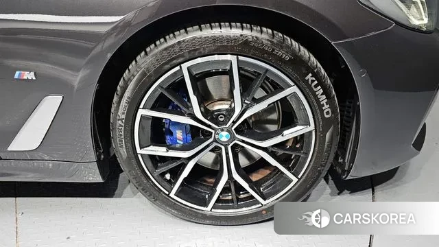 BMW 5 Series (G30) id 3053821 из Кореи 15