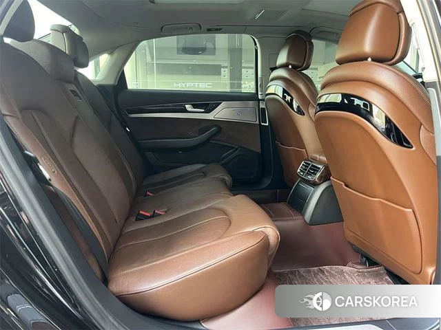 Audi A8 id 4215742 из Китая 8