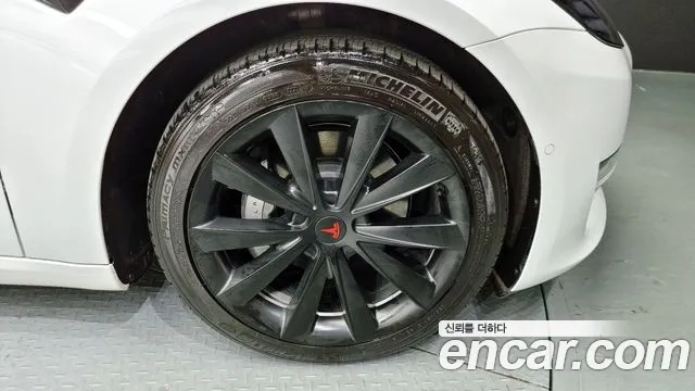 Tesla Model 3 id 2911128 из Кореи 15