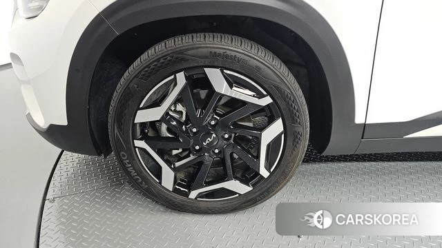Kia The New Seltos id 4487766 из Кореи 29