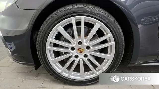 Porsche Panamera (971) id 3480181 из Кореи 15