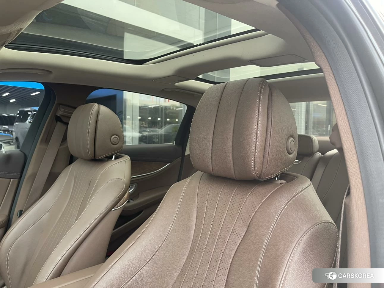 Mercedes-Benz E-class id 4419388 из Китая 17